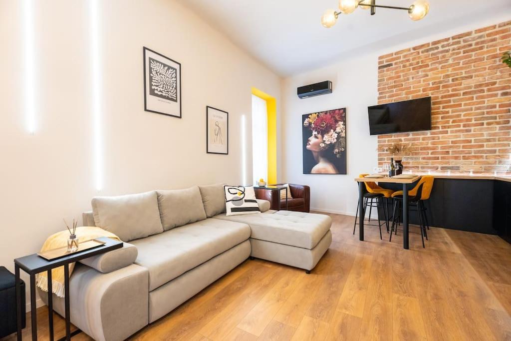Hajos Trendy Mini Loft In The Center Appartamento Budapest